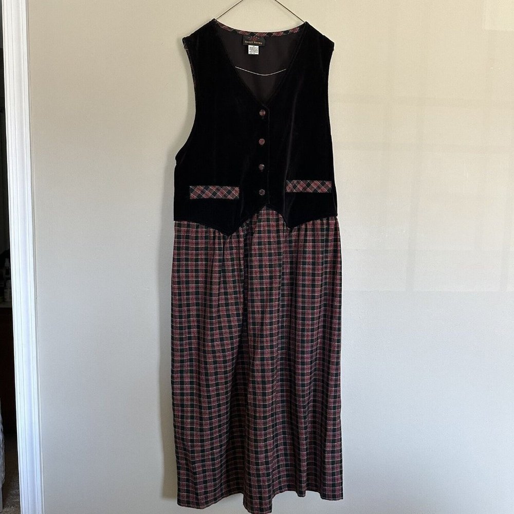 Vintage velvet dress with plaid skirt size 12 100% cotton  truly yours